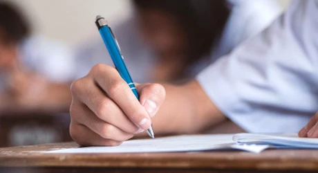 Subiecte la Evaluarea Națională 2025 - Matematică. Ce au avut de rezolvat elevii la a doua probă scrisă
