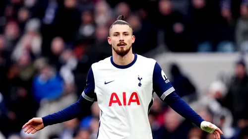 Radu Drăgușin, trădat de italianul care l-a adus la Tottenham! Directorul sportiv transferă un înlocuitor pentru român de la FC Barcelona